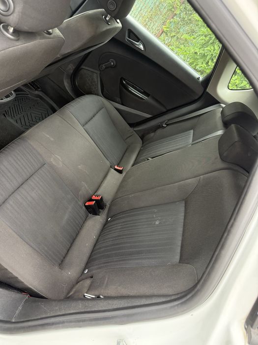 Vând opel asta j 1.4 benzina si gpl