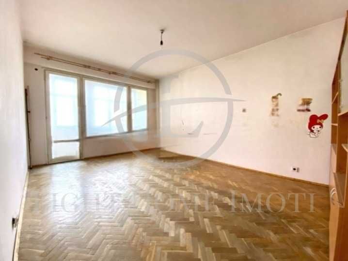 Продава се Тристаен апартамент в Пловдив, Кючук Париж - 67 кв.м за 1389 €/кв.м - Снимка #1