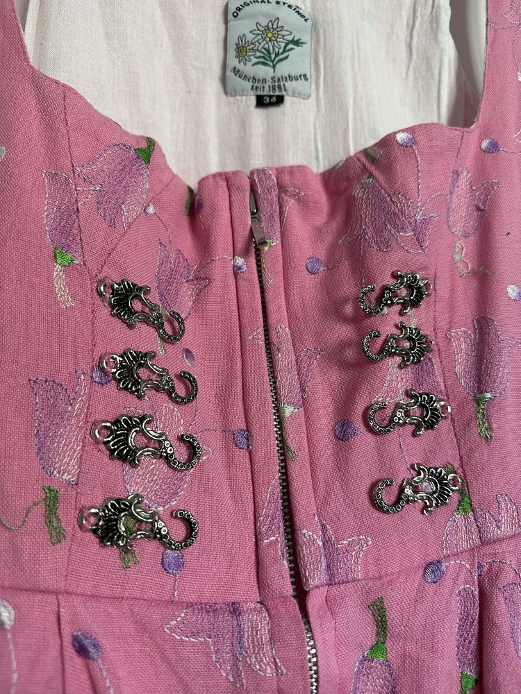 Оригинална традиционна баварска носия Dirndl