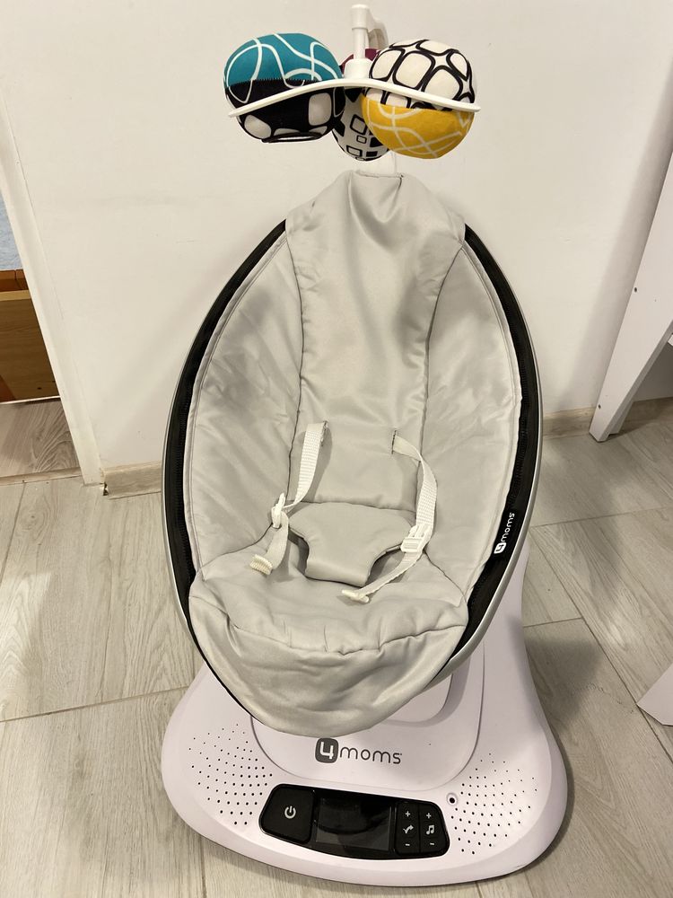 4Moms - Fotoliu balansoar bebelusi, MamaRoo 4.0, Conexiune Bluetooth,