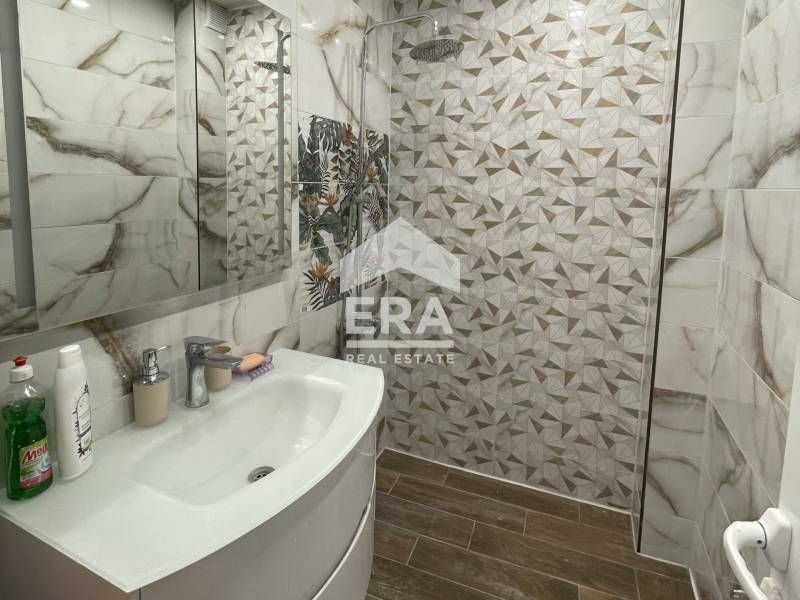 Продава се Тристаен апартамент в Велико Търново, Бузлуджа - 90 кв.м за 1723 €/кв.м - Снимка #9