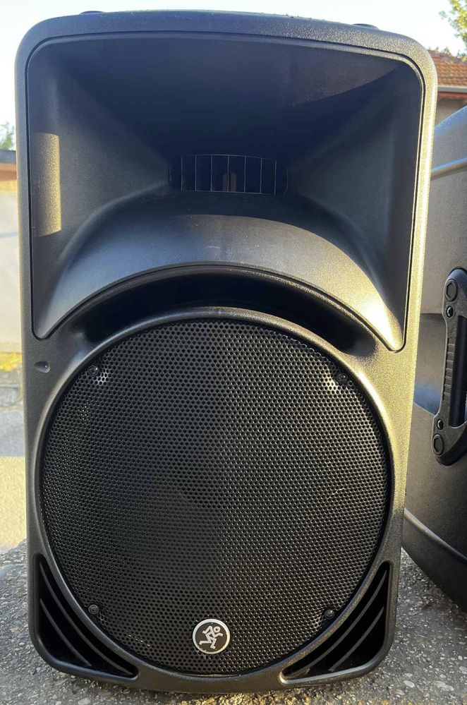 Mackie SRM 450-2(Dynacord electro voice ev Rcf BMS JBL)