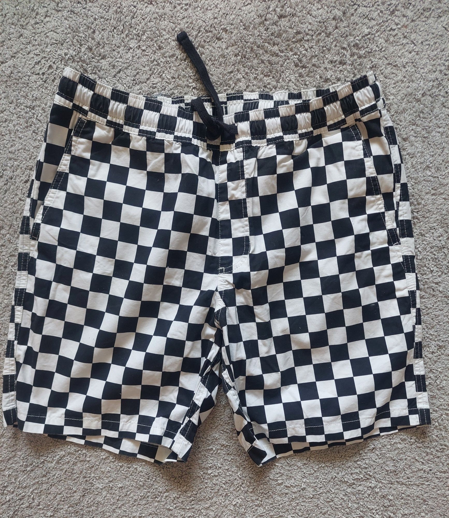 Calvin klein  и Vans къси панталони