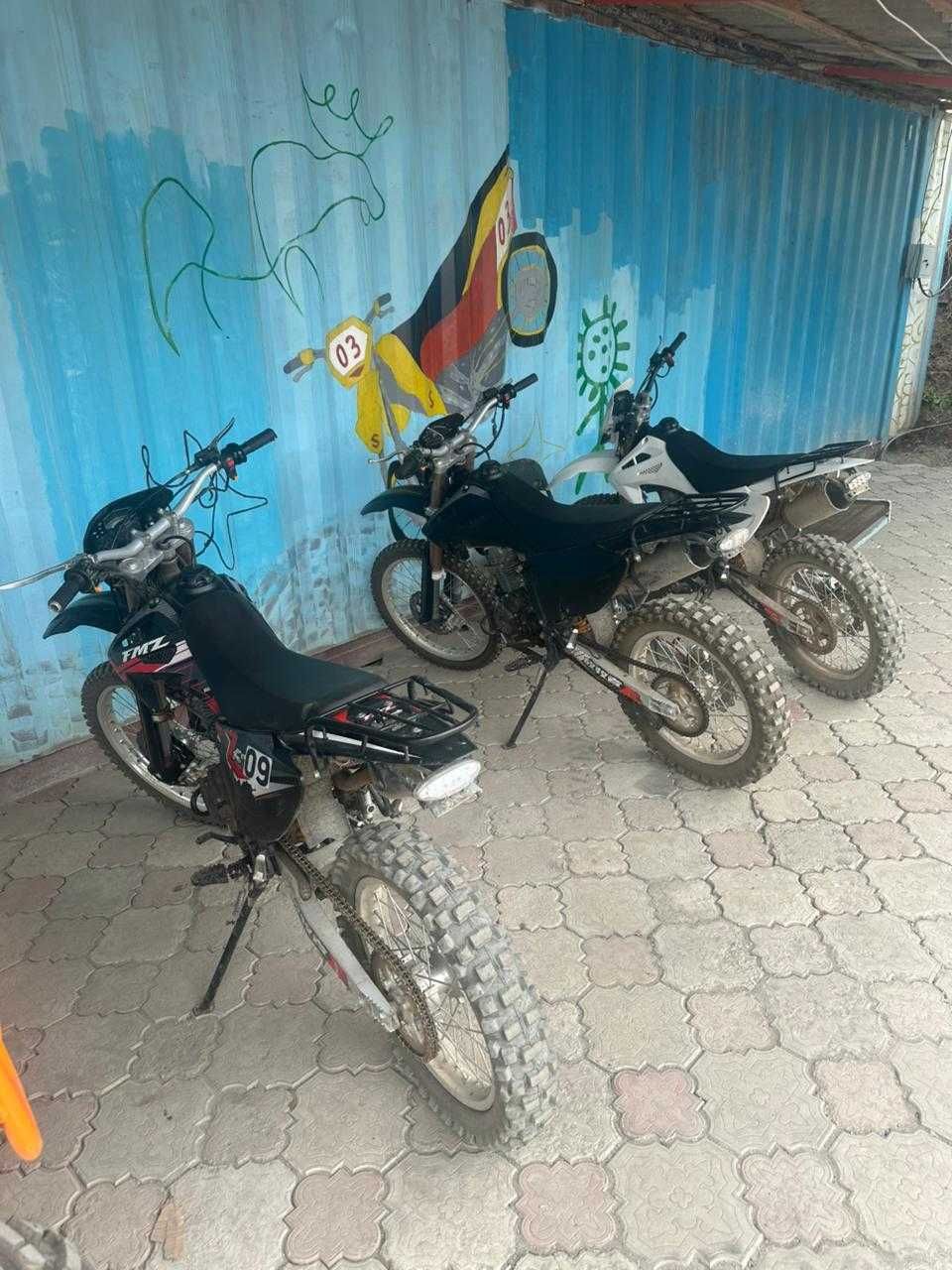 Продаю эндуро мотоцикл FMZ 250 кубов б/у