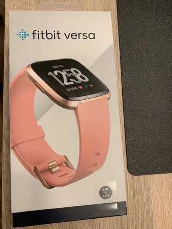 Fitbit Versa Rose Gold + bratara Pink NOU Sigilat