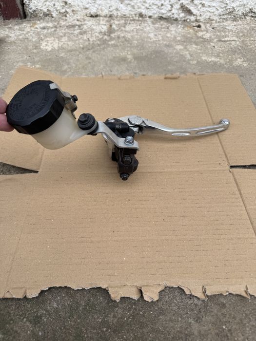 Предна спирачна помпа Нисин 17.5мм