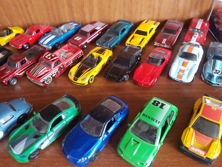 Колички Hot wheels, Majorette, Burago