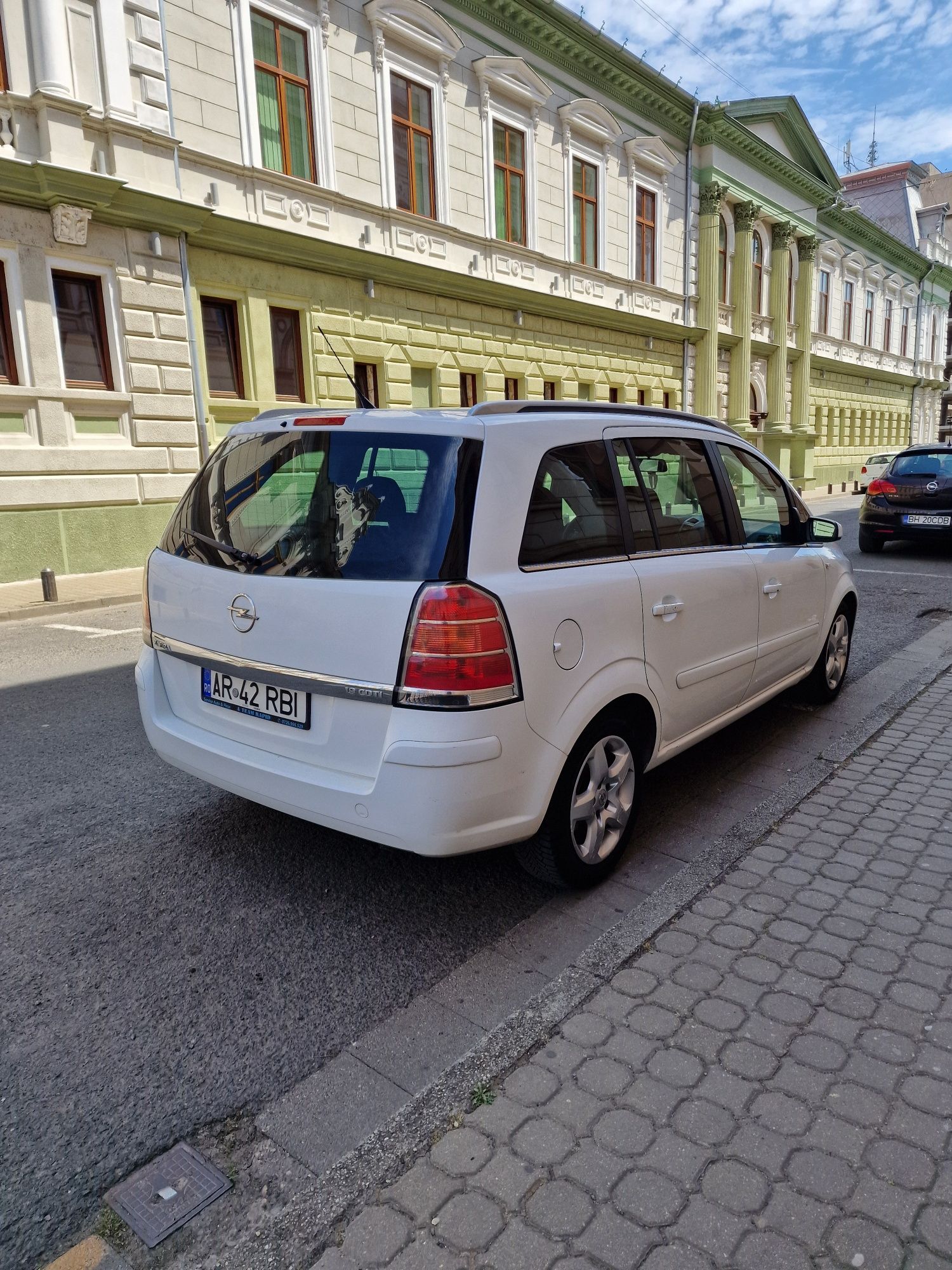 Opel zafira B 1.9 CDTI 2007