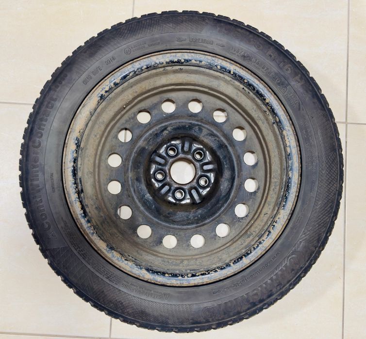 2 Anvelope iarnă Continental  195/55 r16