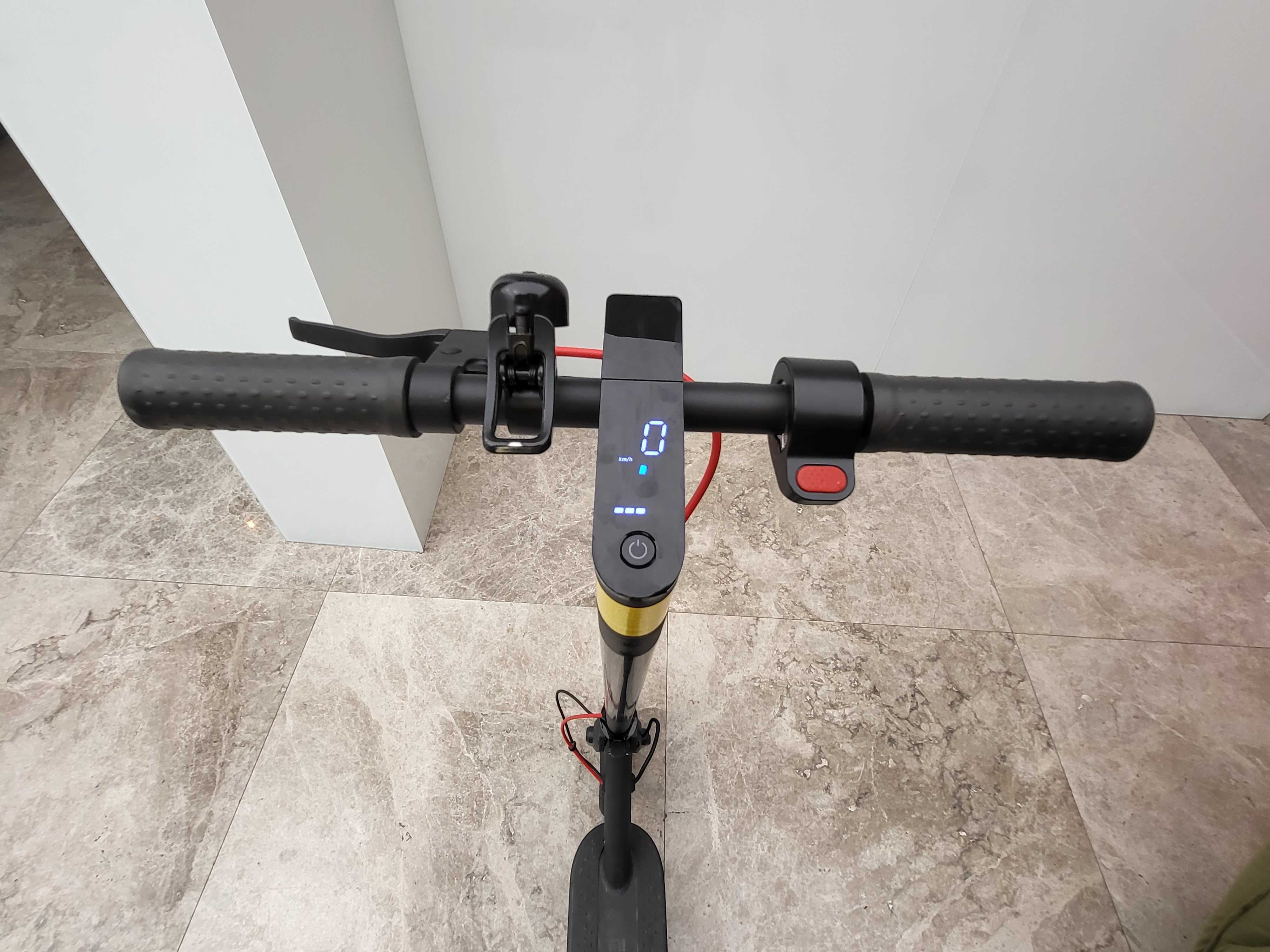 Trotineta electrica Xioami Scooter 2 Pro (pliabila)