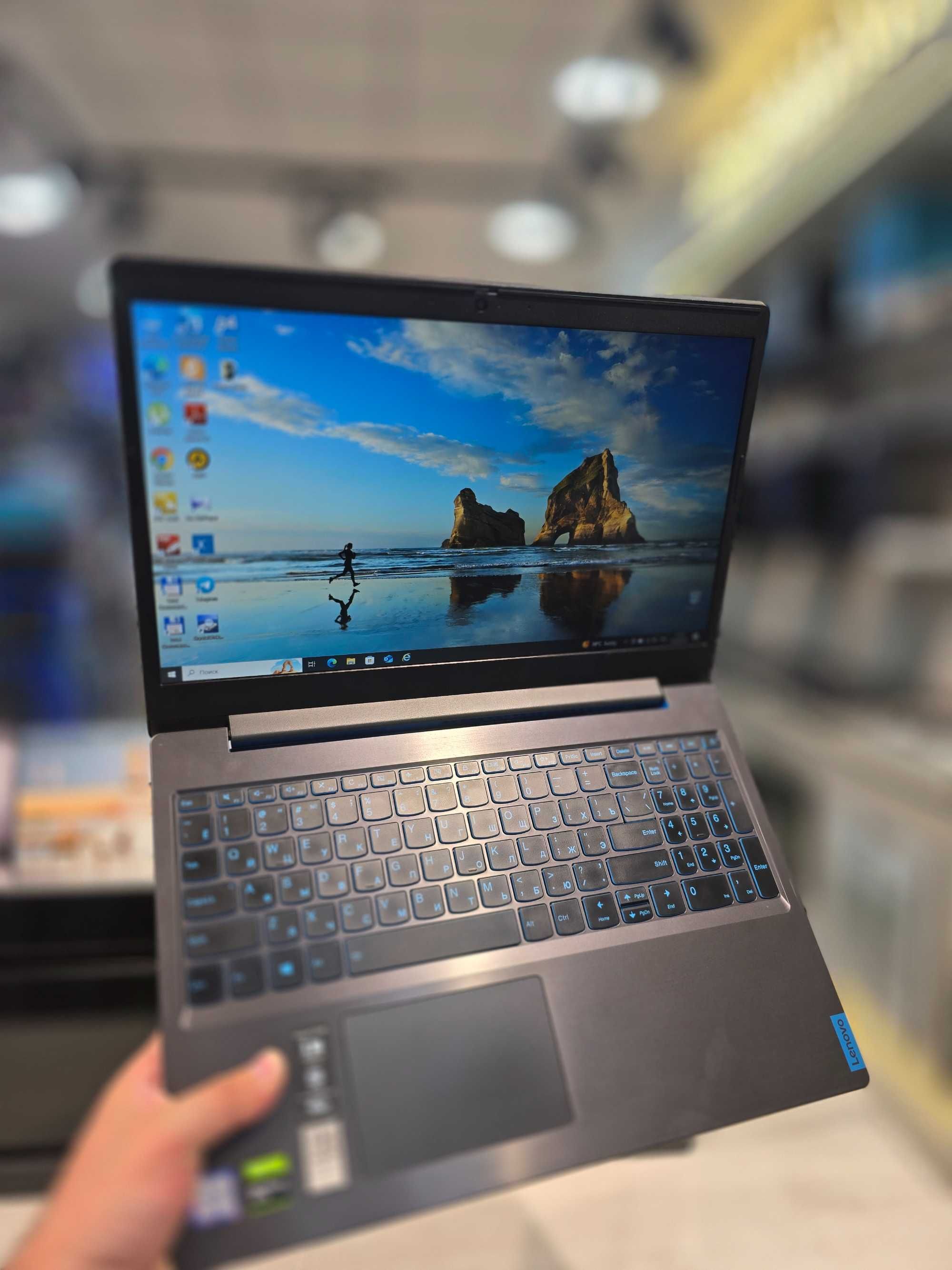 Lenovo Ideapad Gaming i5-9300HF 16/512ssd+1tb hdd GTX 1650 FHD 15'6