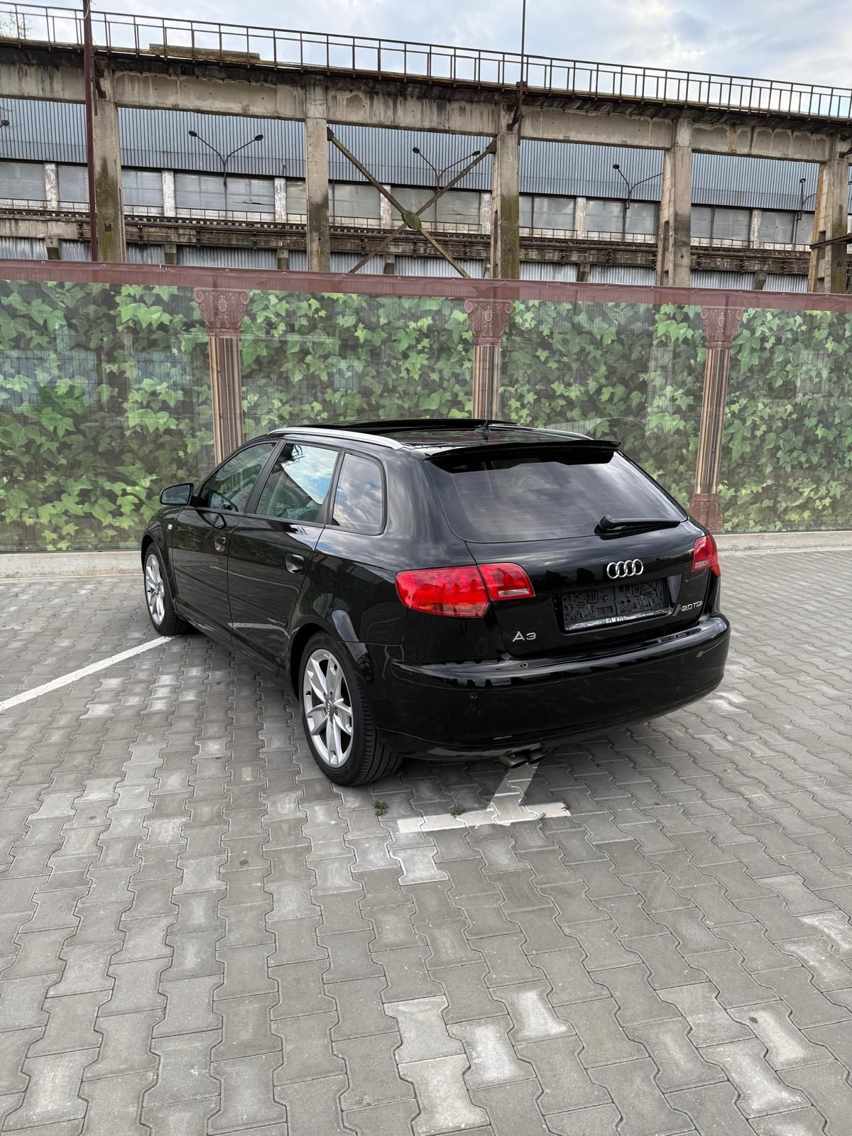 Audi A3 Automat 2.0 140 cp *Panoramic*Xenon*Navi **Alcantara *Senzori*