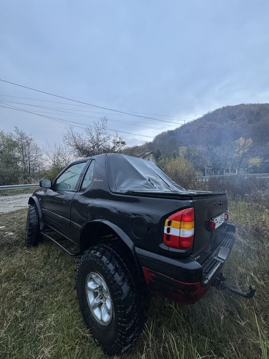 Opel Frontera modificat offroad