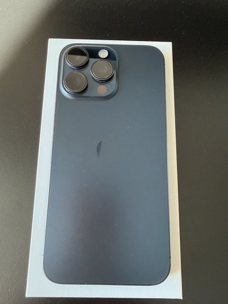 iPhone 15 Pro Max 256 gb ГАРАНЦИЯ