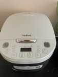 Multi-cooker Tefal cu aburi