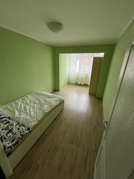 Vand Apartament 4 camere