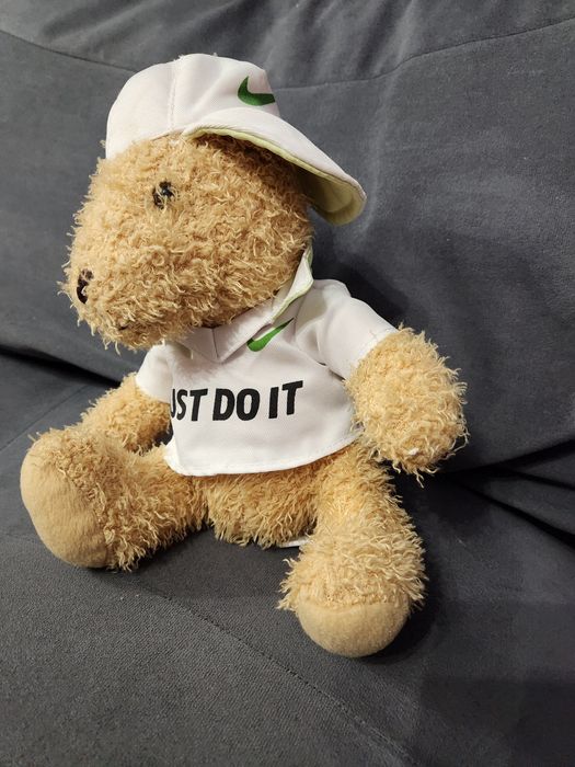 Плюшено мече на Nike , рекламна играчка