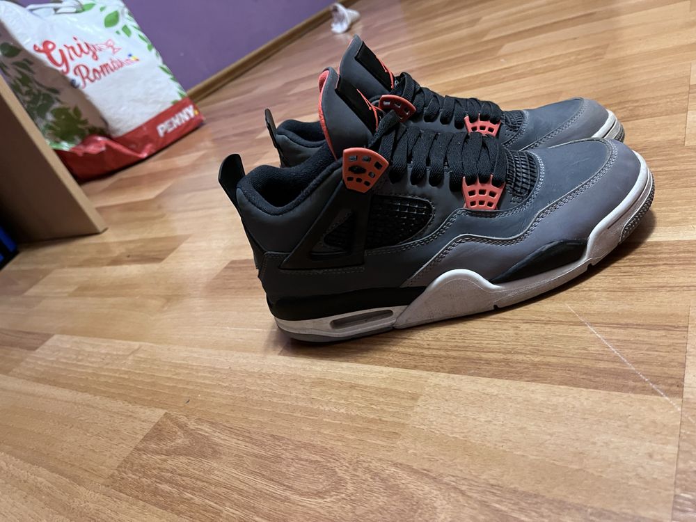 AIR Jordan 4 Infrared