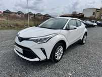 Toyota C-HR Toyota C-HR Hybrid 1.8 Core E-CVT 98 CP Automat
