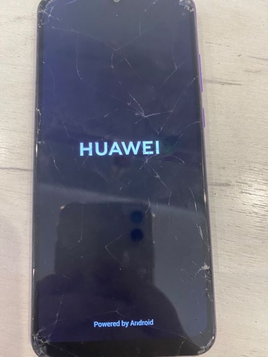 Телефон-Huawei p 40