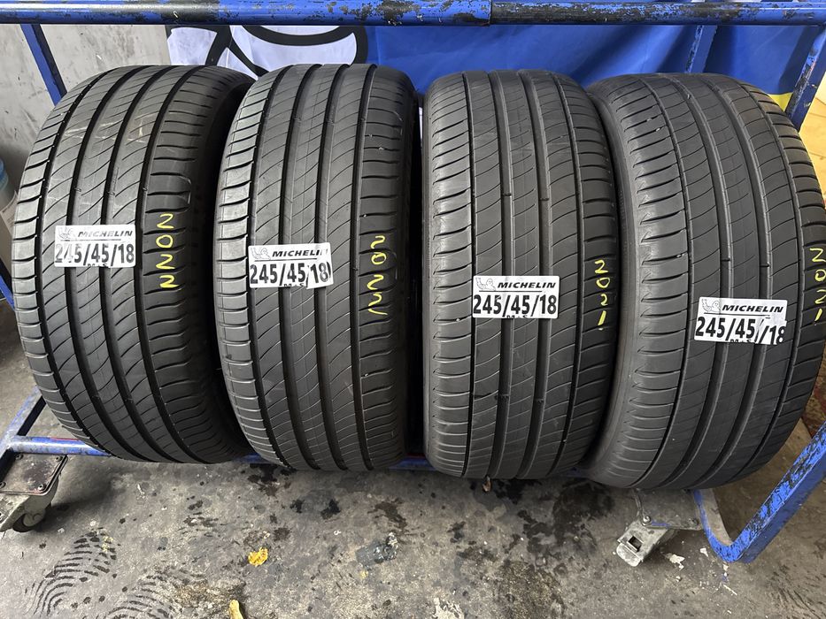 245/45/18 Michelin