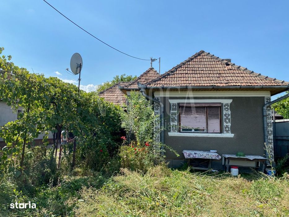 Casa 2 camere de vanzare in Jucu de Mijloc