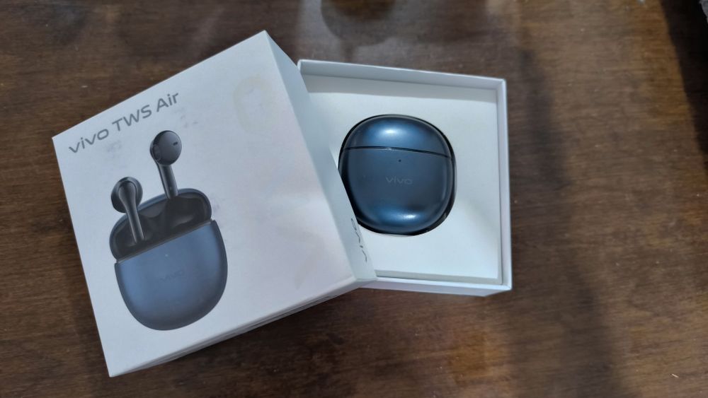 Продаю блютуз наушники