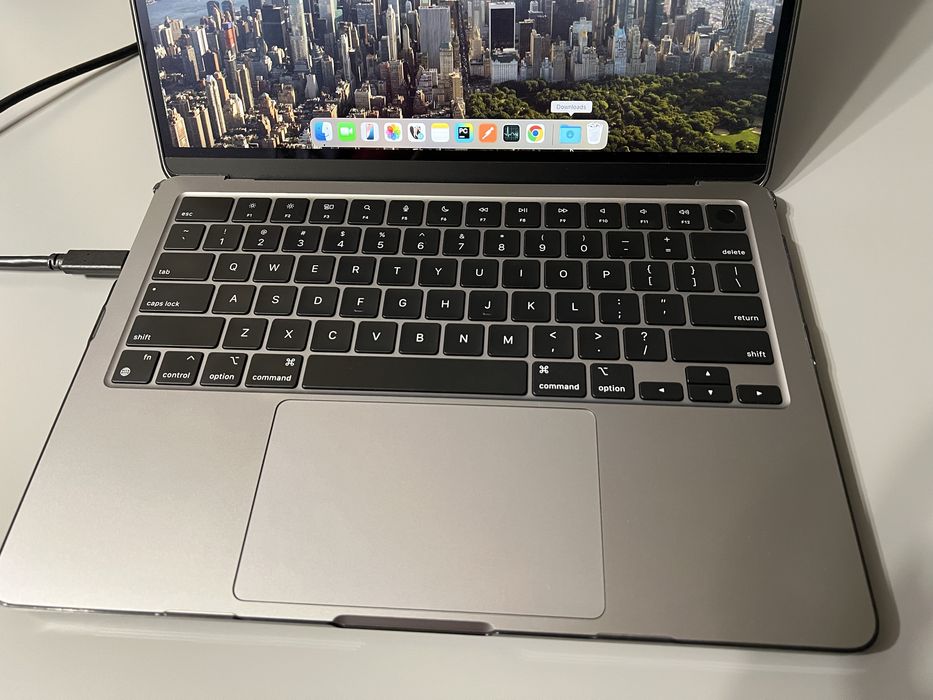 MacBook Air M2, 2022 13 дюймов