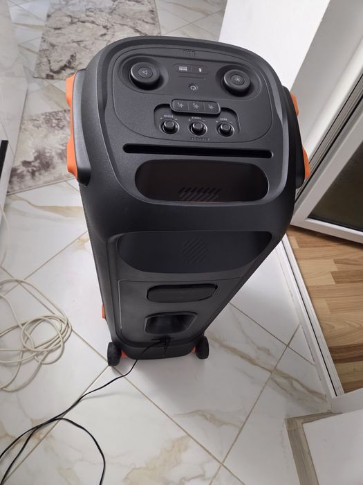 Jbl PartyBox 710