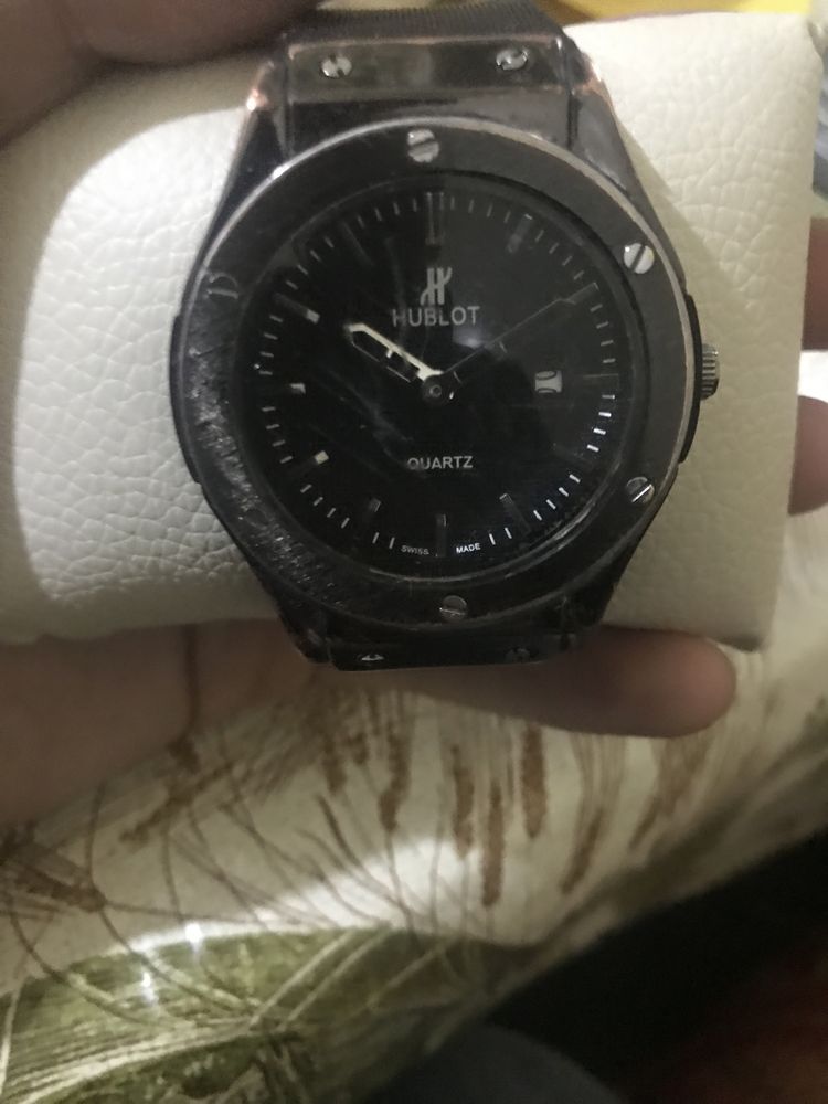 Продаются часы Hublot