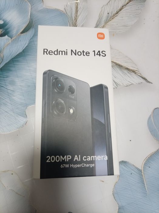 Продаётся телефон Redmi note 14s 8/256GB
