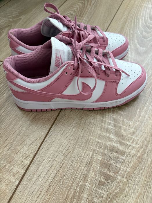 Дамски обувки Nike dunk