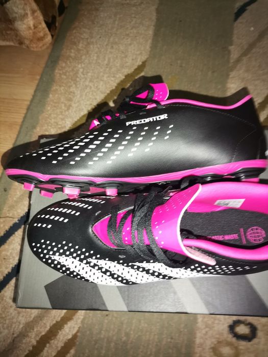 Бутони Адидас предатор