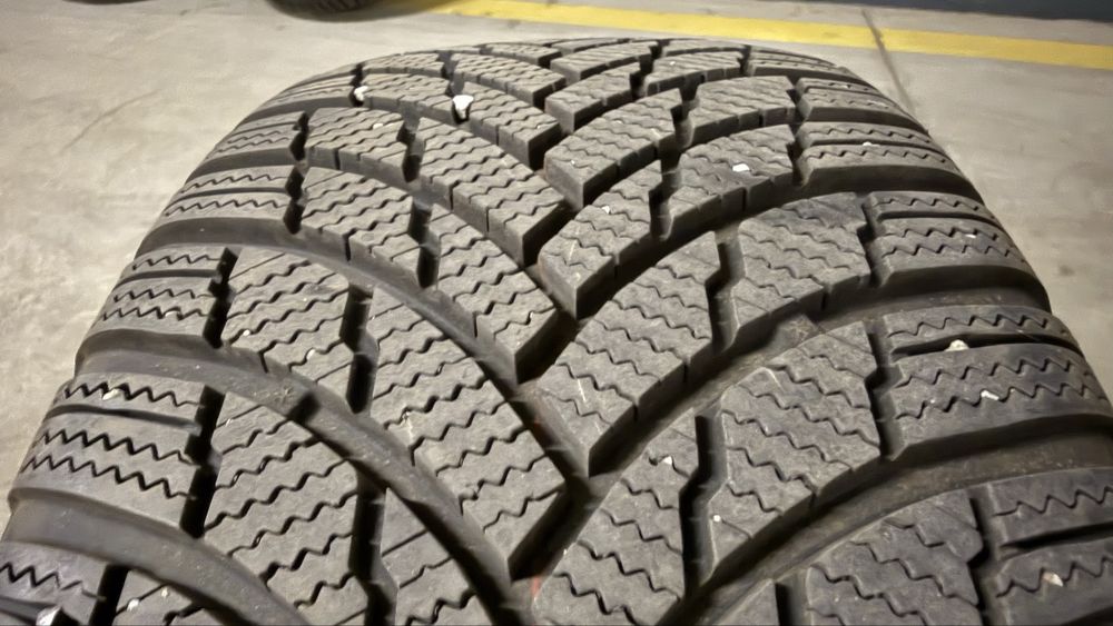 Зимни гуми Firestone 225/60/17