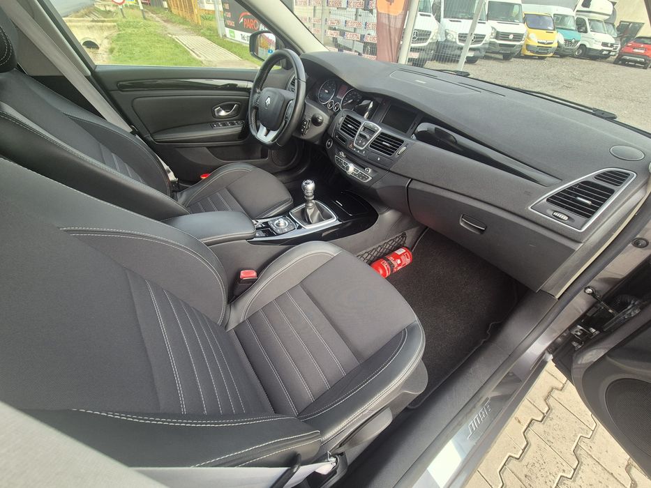 RENAULT LAGUNA BOSE EDITION  2.0 dCi / 2012 / EURO 5 / Navi  / Cima