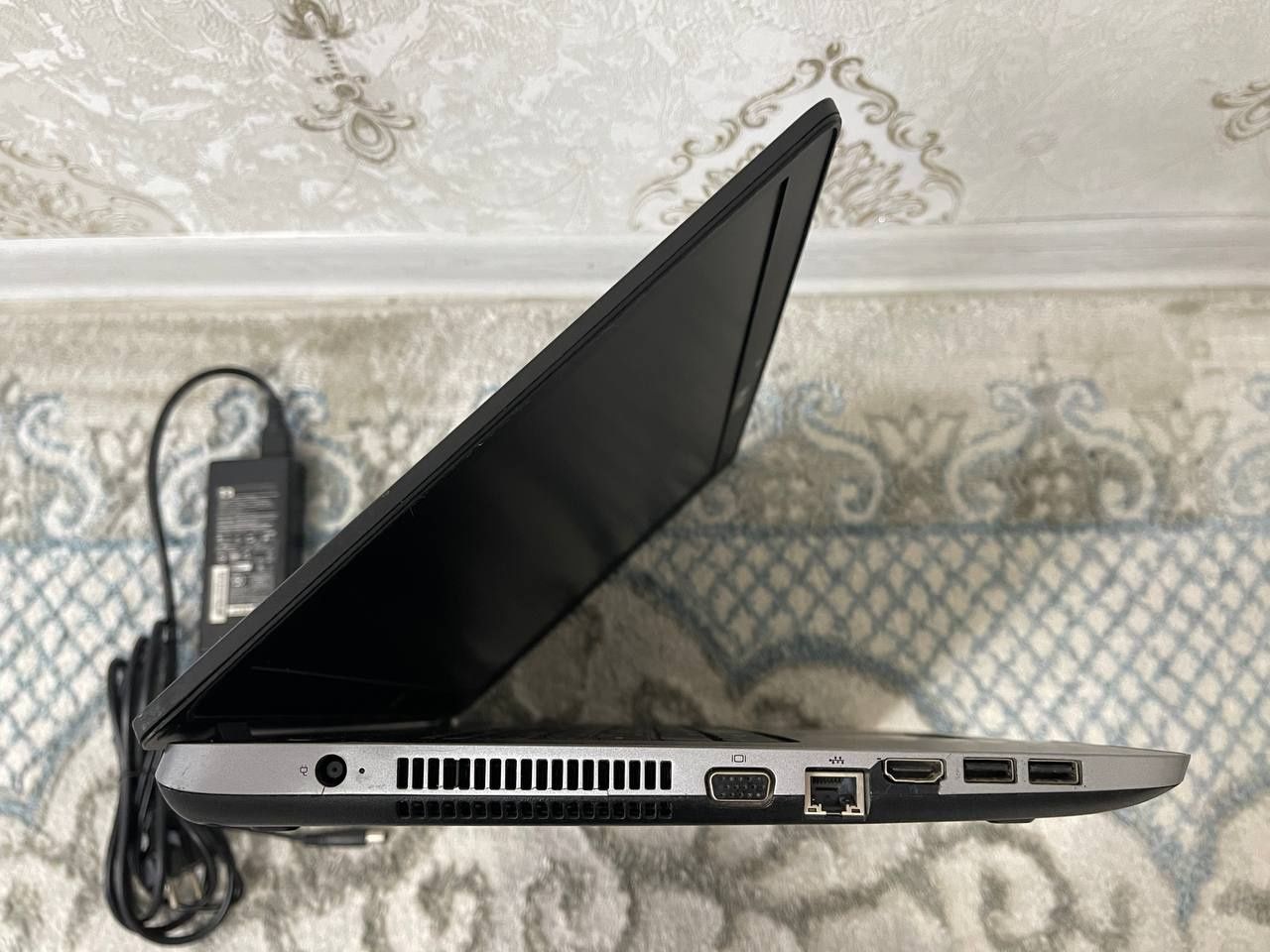 Продам ноутбук Hp ProBook 470 G0

Экран 17.3" HD LED
Процессор Intel C