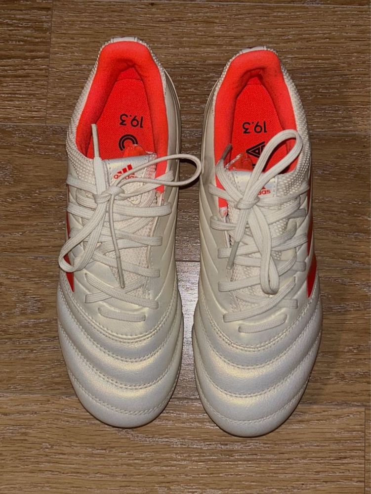 Adidas copa бутонки