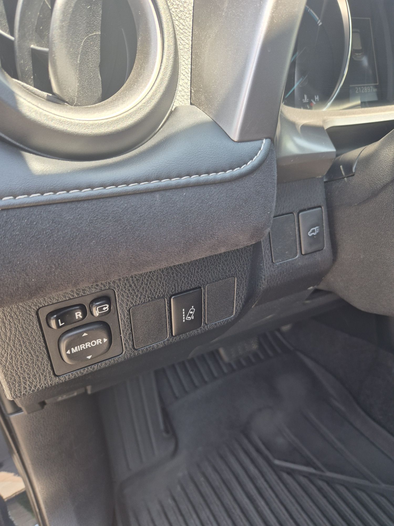 Toyota rav 4 hybrid 4x4 ,2018