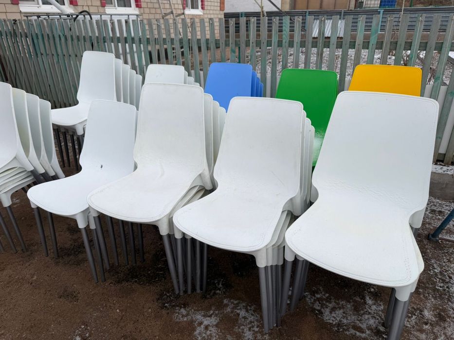 Продам стулья для кафе для дома