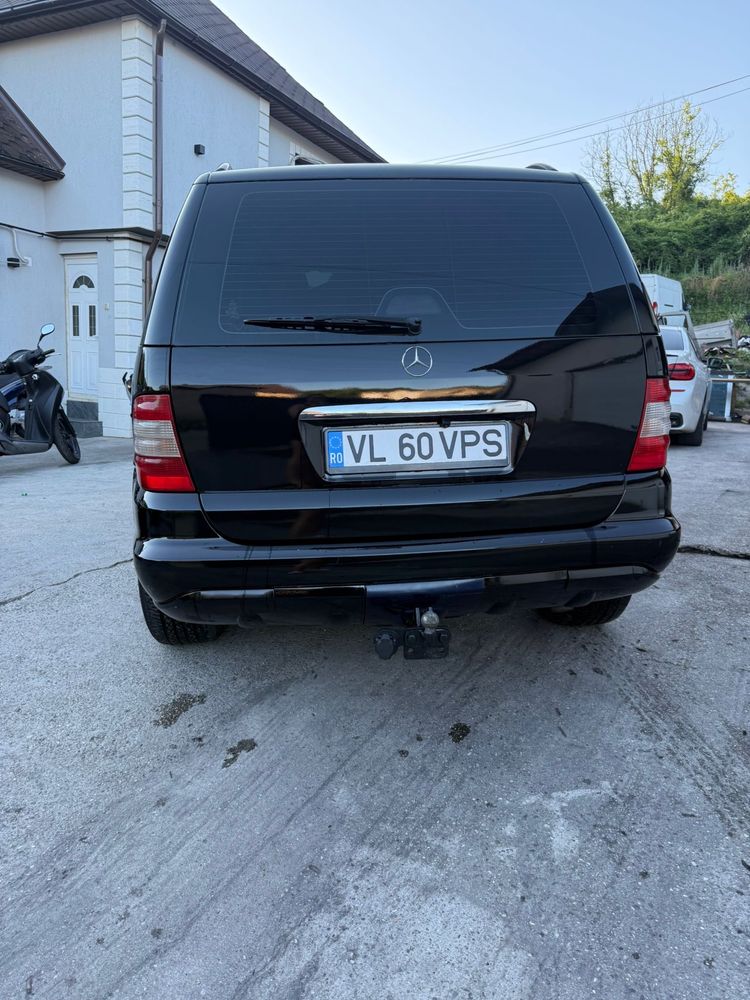Mercedes ML270 cdi Manual 3,5t remorcabil