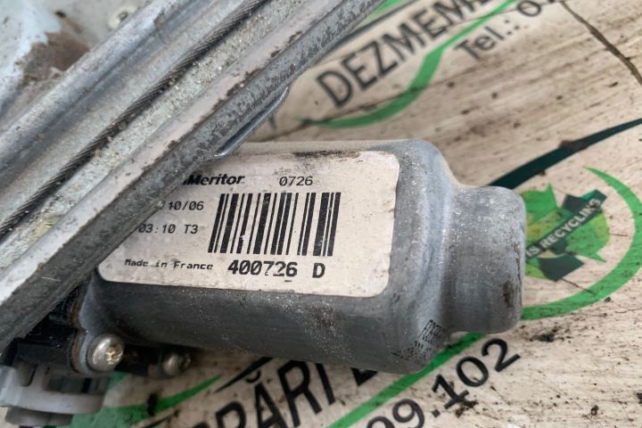 Macara geam fata stanga electrica Dacia Logan prima generatie