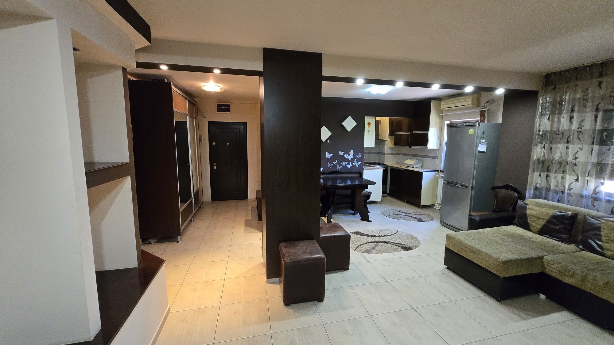 Inchiriez apartament 3 camere Lapusneanu Tomis 3 City