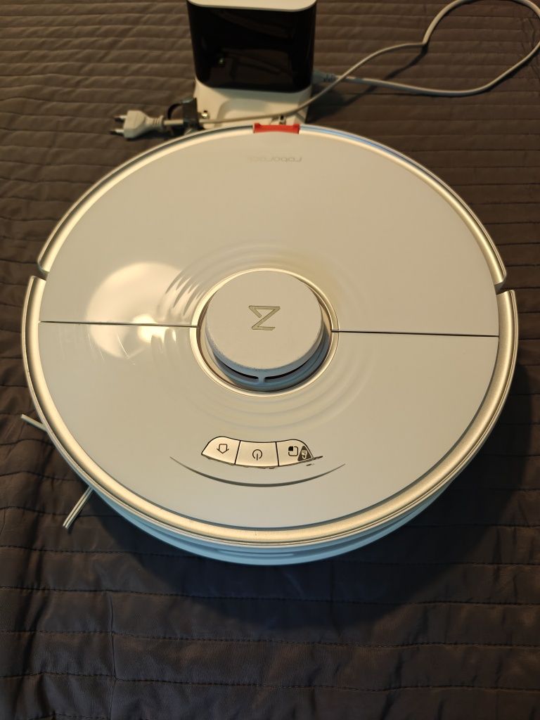 Roborock S7 робот