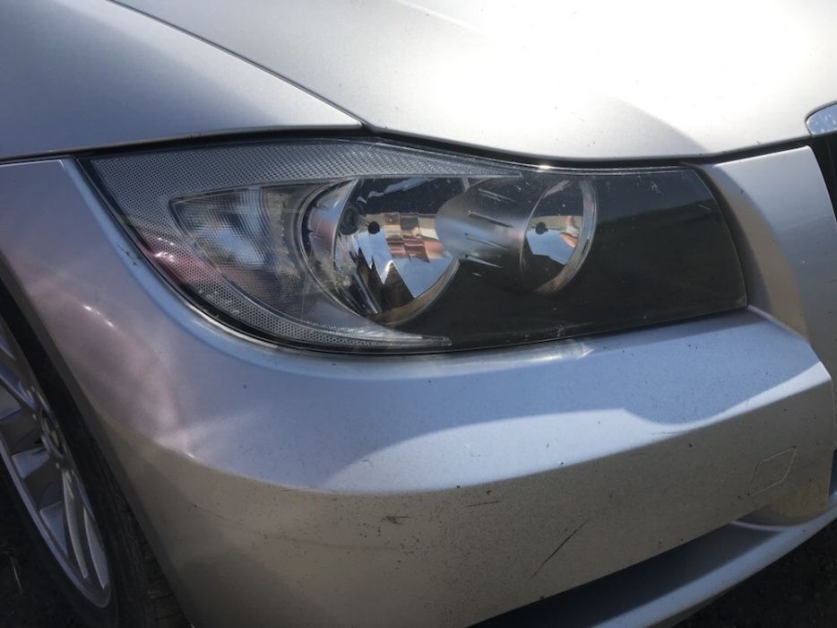 Vând bara fata, aripi, faruri, trager, capota bmw e90, e91.