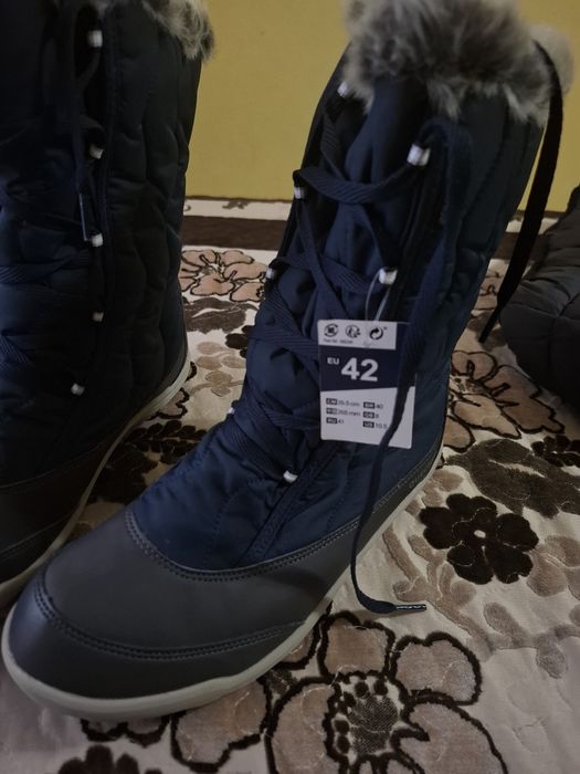 ghete Quechua (decathlon) noi cu eticheta