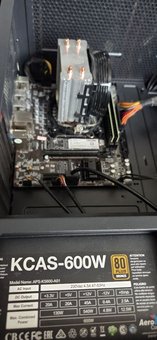 H610 / i3 12100f/ 16GB DDR4/NVME 128GB/600W /CASE 3 FAN,