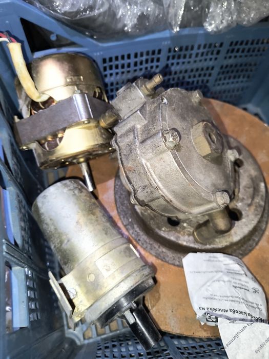 Газова бутилка 42 л и части изпарители