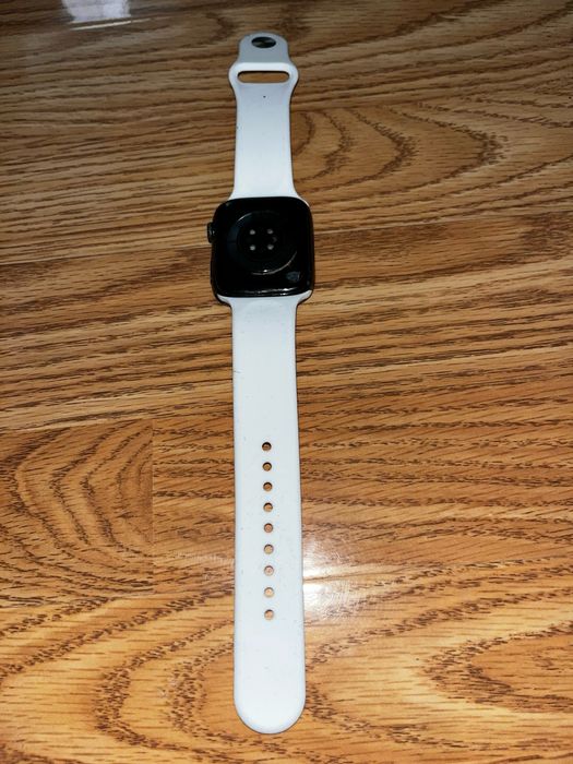 Smart whatch,compatibila cu orice tip de smart phone