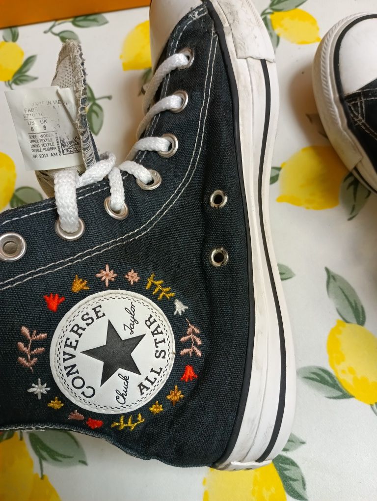 Converse N 39 - 26 лв