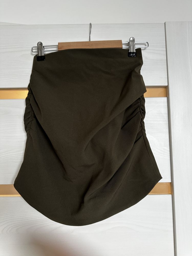 Продавам къса пола от Zara